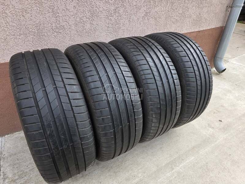 Bridgestone 245/45 R19 Letnja
