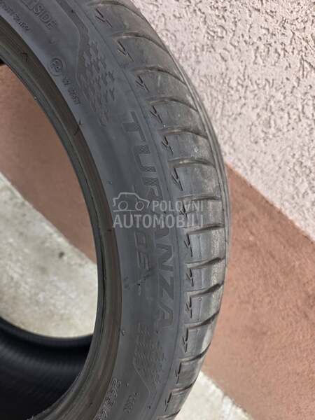 Bridgestone 245/45 R19 Letnja