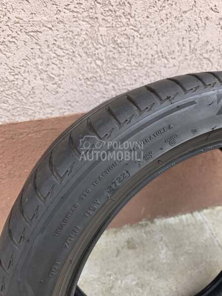 Bridgestone 245/45 R19 Letnja