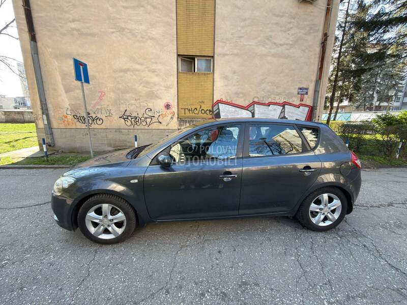 Kia cee`d 1.6CRDi