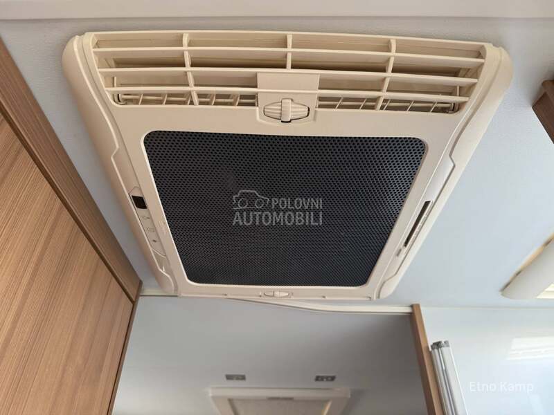 Adria Matrix Axess 670 SL