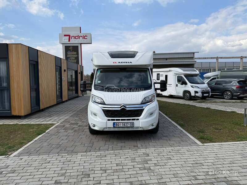 Adria Matrix Axess 670 SL