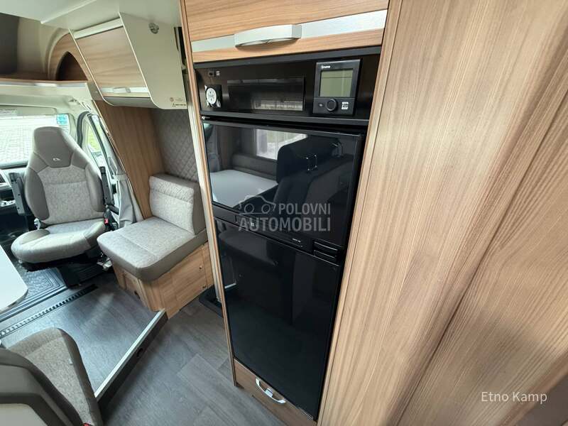 Adria Matrix Axess 670 SL