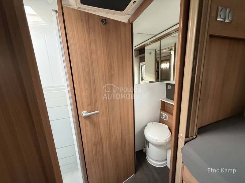 Adria Matrix Axess 670 SL