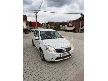 Dacia Sandero 