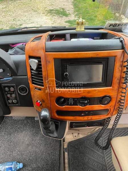 Mercedes Benz Sprinter 519