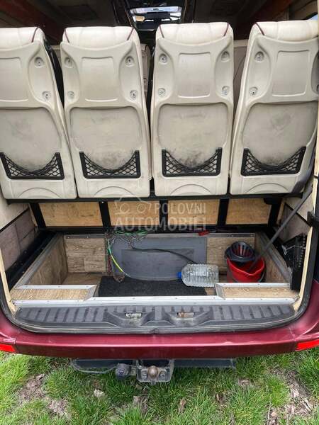 Mercedes Benz Sprinter 519