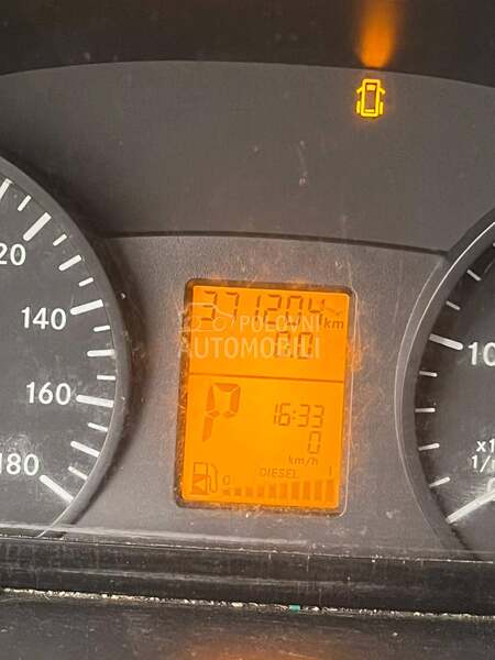 Mercedes Benz Sprinter 519