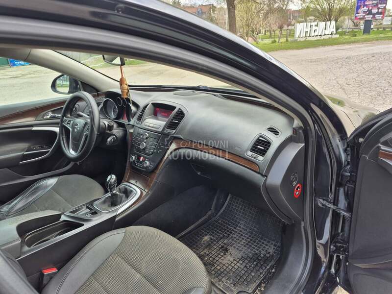 Opel Insignia 2.0 CDTI COSMO