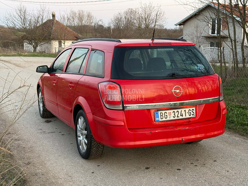 Opel Astra H 