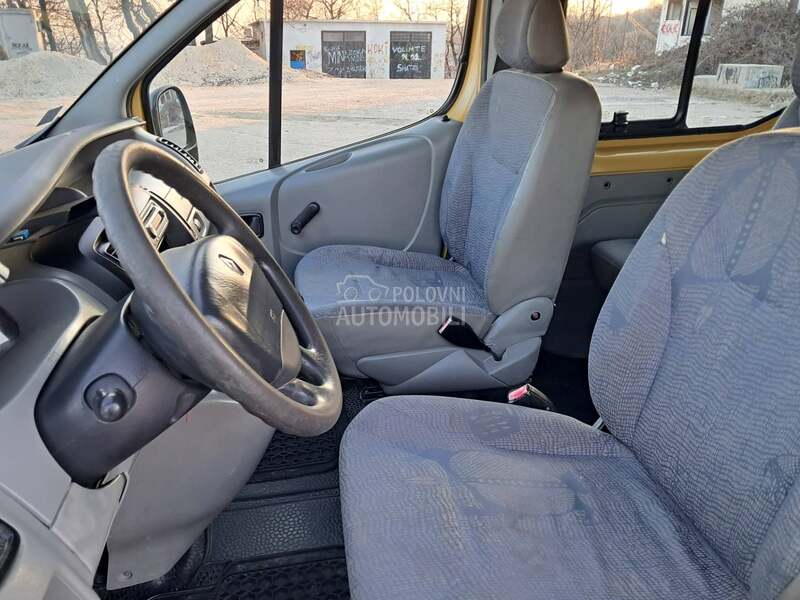 Renault Trafic 