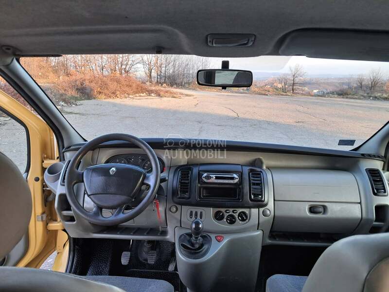 Renault Trafic 