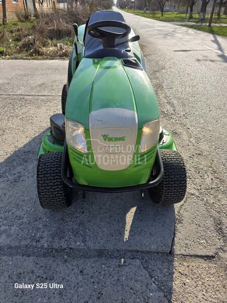 Traktori za travu Viking