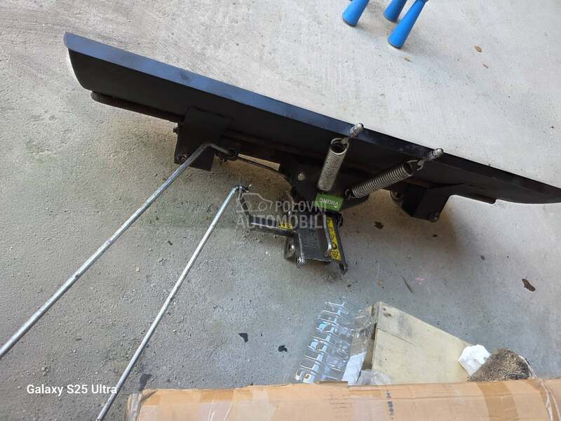 Traktori za travu Viking