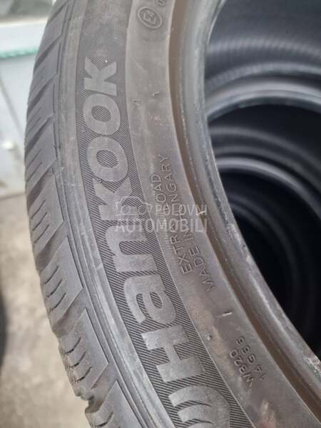 Hankook 225/45 R17 Zimska