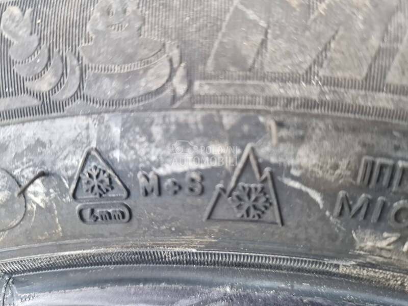 Michelin 185/60 R15 Zimska