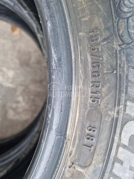 Michelin 185/60 R15 Zimska