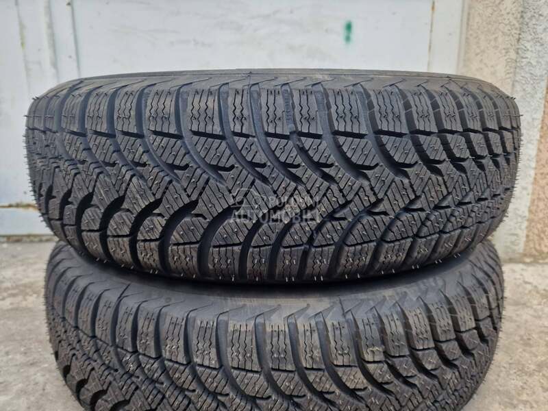 Michelin 165/65 R15 Zimska