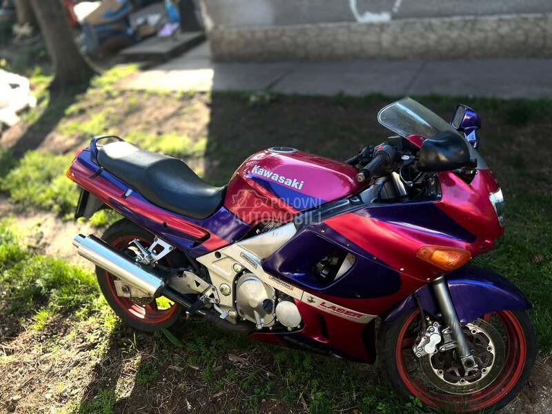 Kawasaki zzr 600