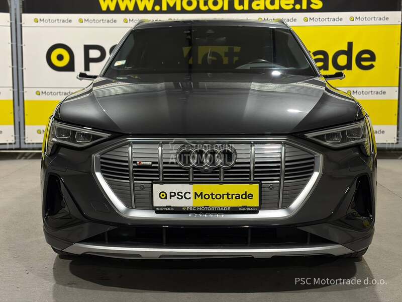 Audi e-tron 