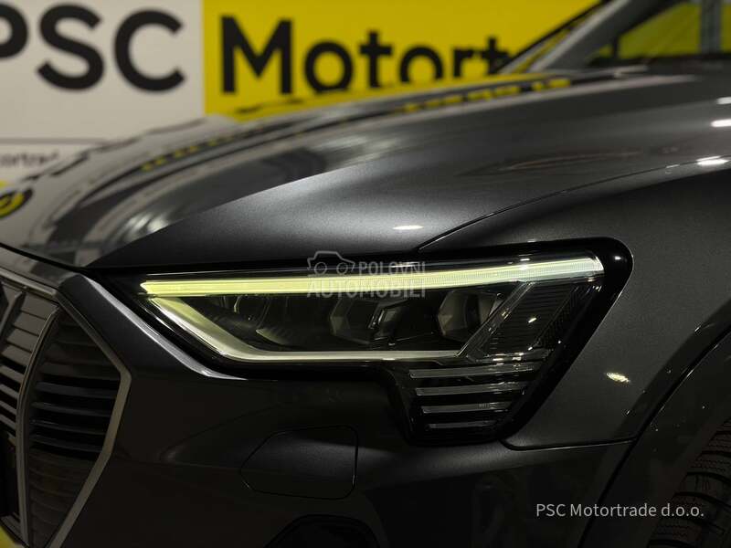 Audi e-tron 