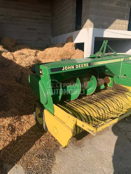John Deere 349
