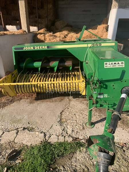 John Deere 349