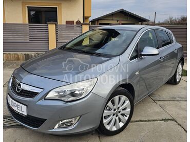 Opel Astra J //COSMO