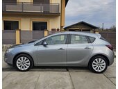 Opel Astra J //COSMO