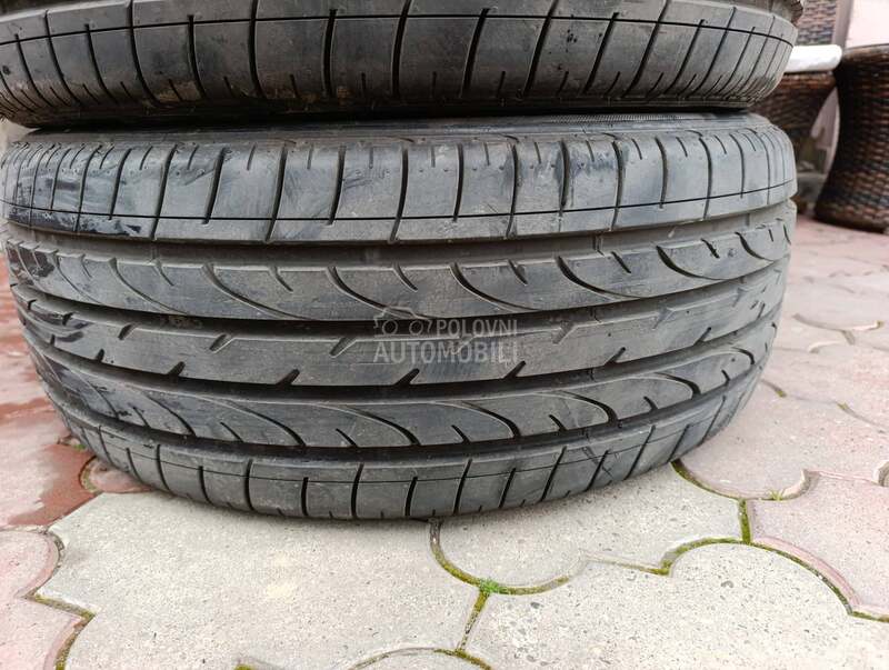 Bridgestone 235/45 R19 Letnja