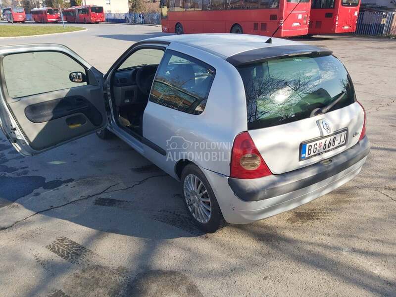 Renault Clio 