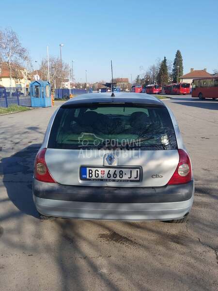 Renault Clio 