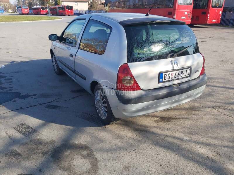 Renault Clio 