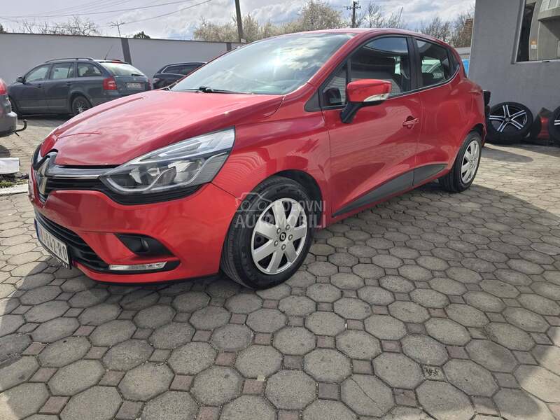 Renault Clio 