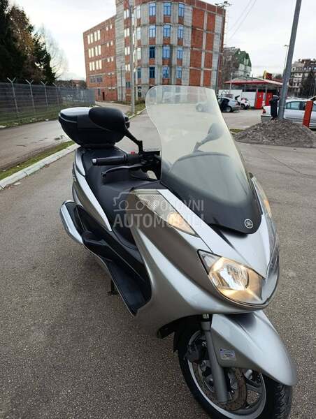 Yamaha Majesty