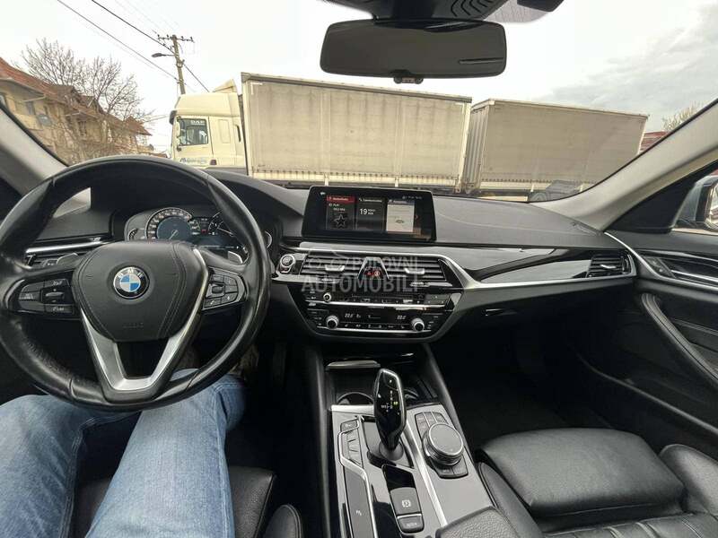 BMW 520 