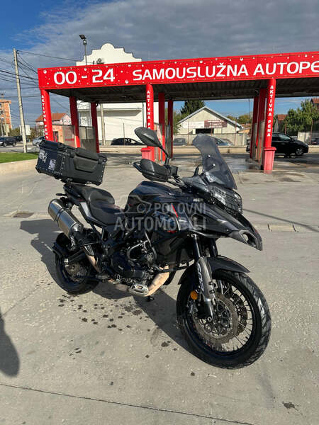 Benelli Trk 502x