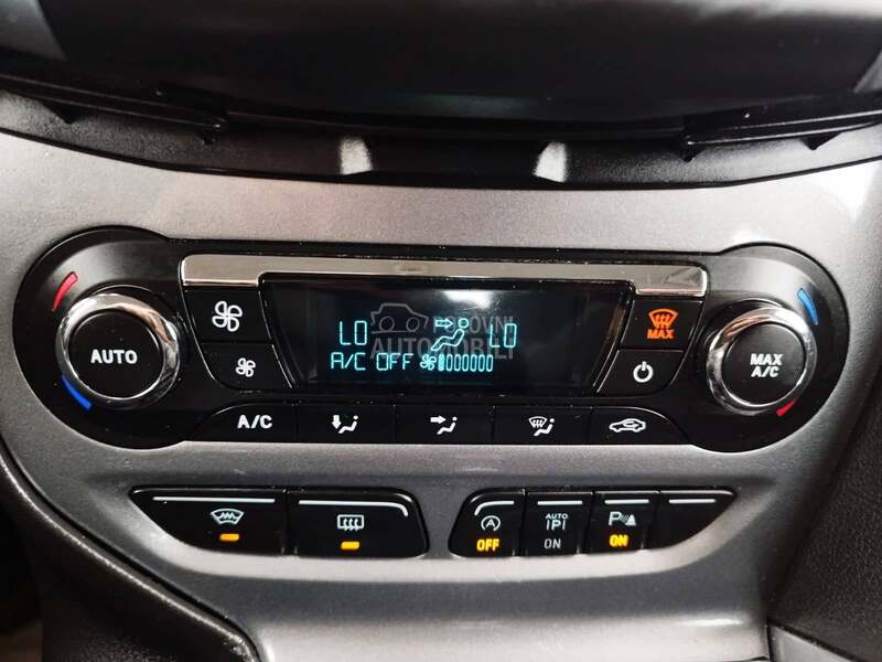 Ford Focus 1.6TDCI,  TITANIUM