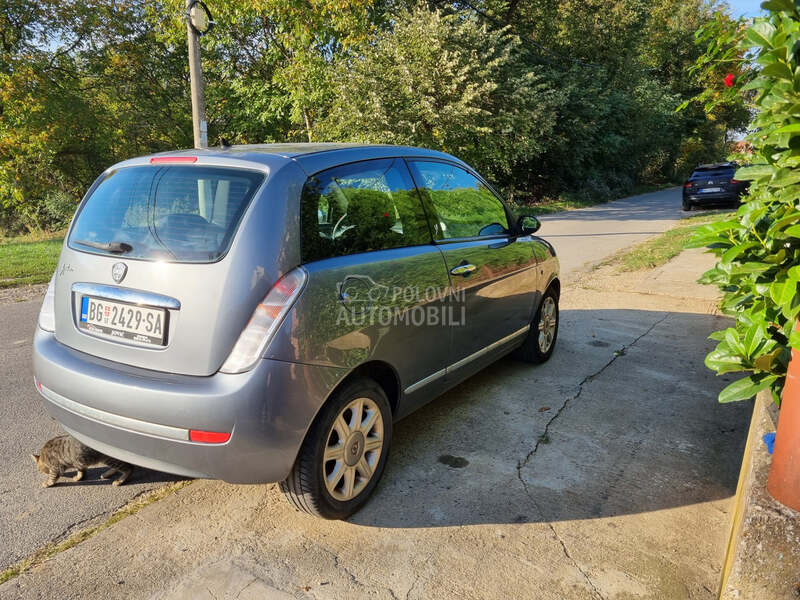 Lancia Ypsilon 1.2