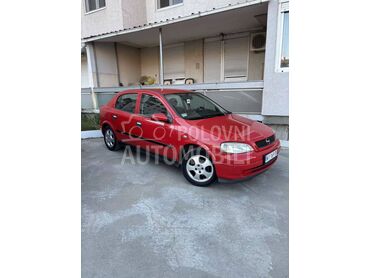 Opel Astra H 5 DR Z 14 XEP