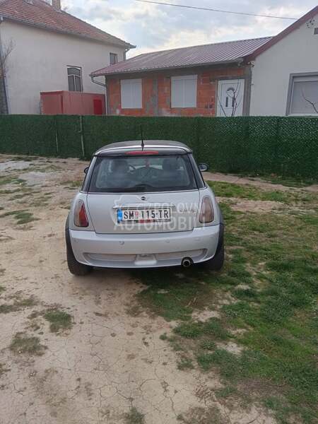 MINI Cooper 