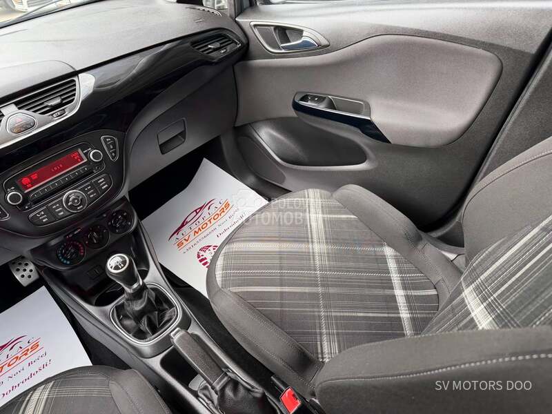 Opel Corsa E 1.4 16V COSMO