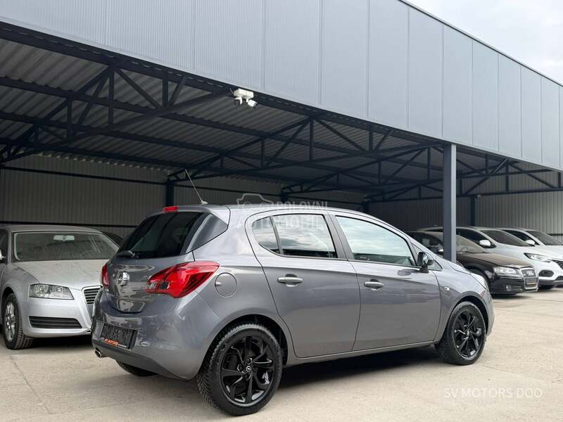 Opel Corsa E 1.4 16V COSMO