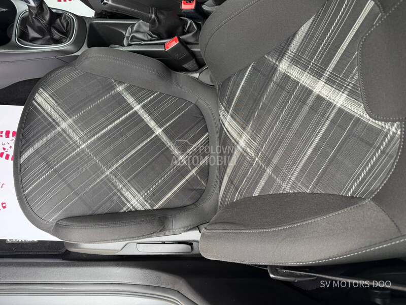 Opel Corsa E 1.4 16V COSMO