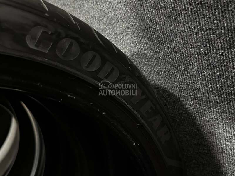 Goodyear 225/45 R19 Letnja