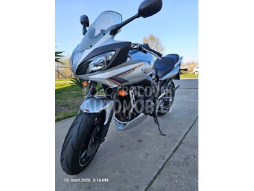 Yamaha Fazer FZ6 S2