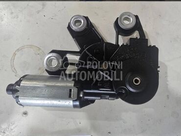 Zadnji motor brisača za Porsche Cayenne od 2004. do 2009. god.