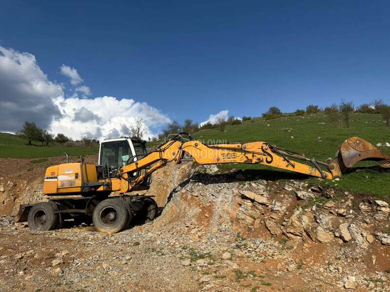 Liebherr A309 Tockas