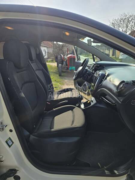 Renault Captur TCe
