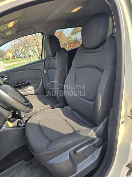 Renault Captur TCe